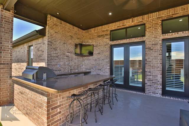 2101 South Ridge